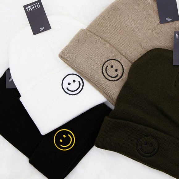 NEW Smile Smiley Happy Face Emoji Embroidered Cozy Soft Warm Rib Knit Beanie Hat - Picture 4 of 14